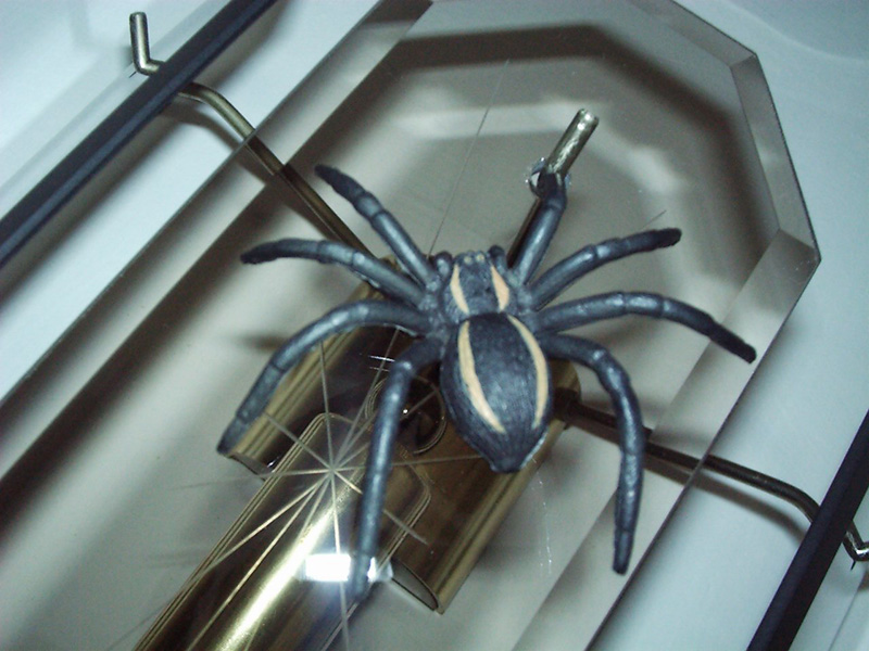 mûanyagspider